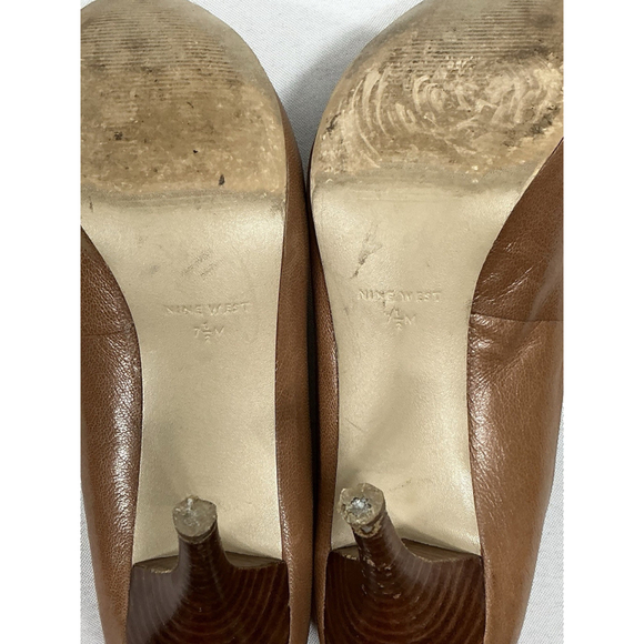 Womans Nine West Slipon Stiletto Pumps 7.5 M Brown Peep Toe - Picture 8 of 10